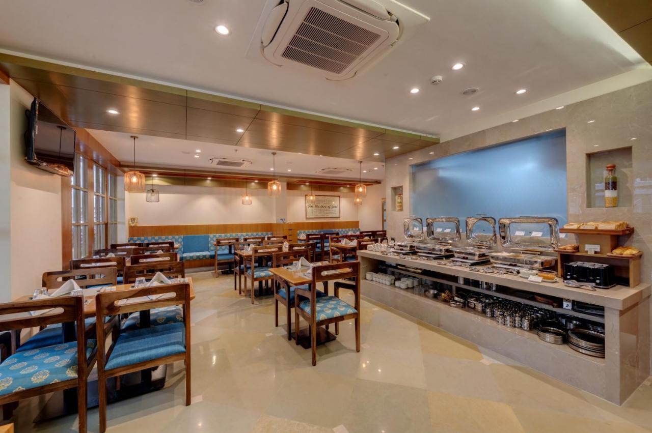 The Beacon Hotel Vadodara Kültér fotó