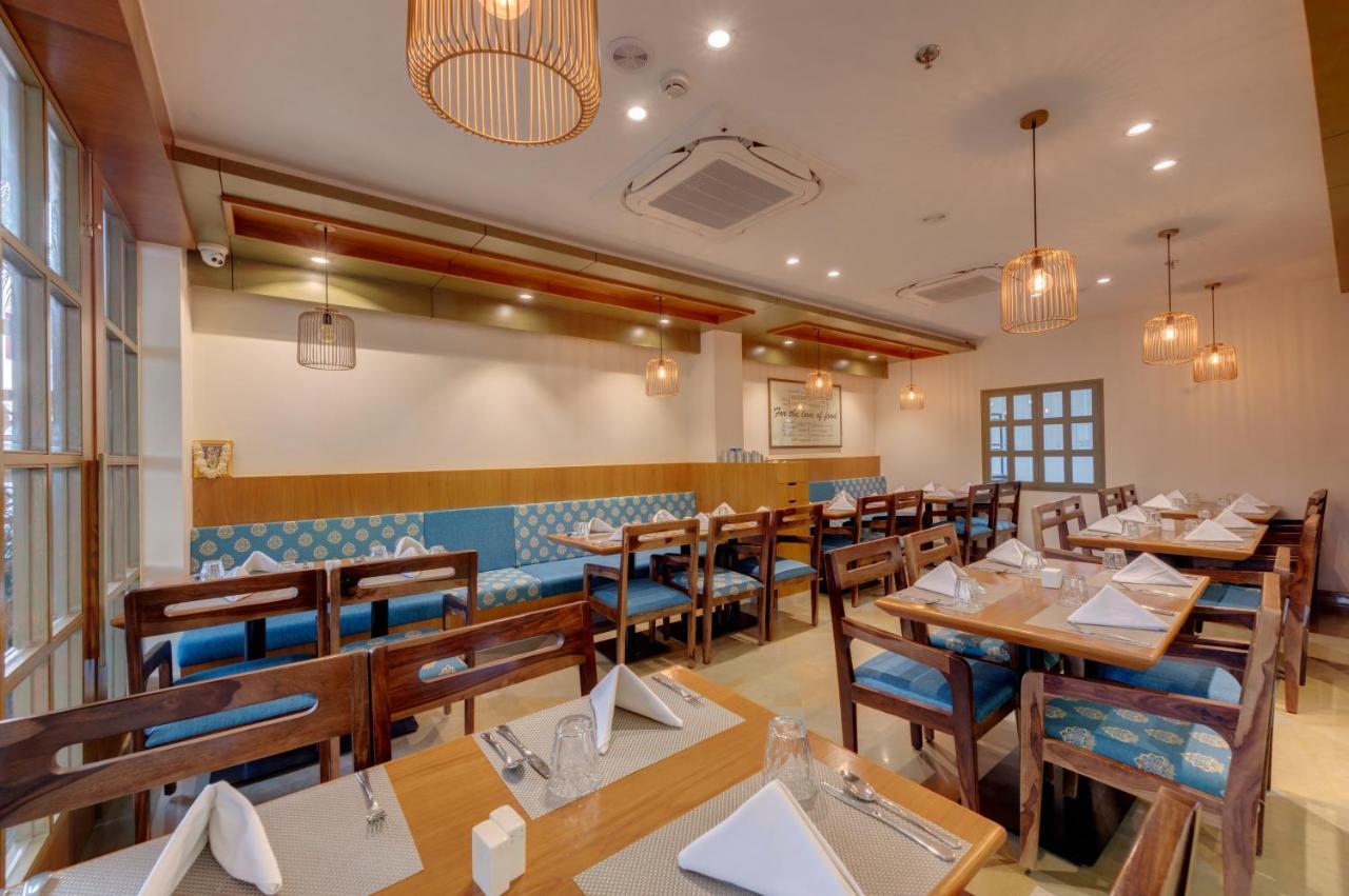 The Beacon Hotel Vadodara Kültér fotó